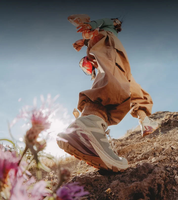 New Light Hiker Hues